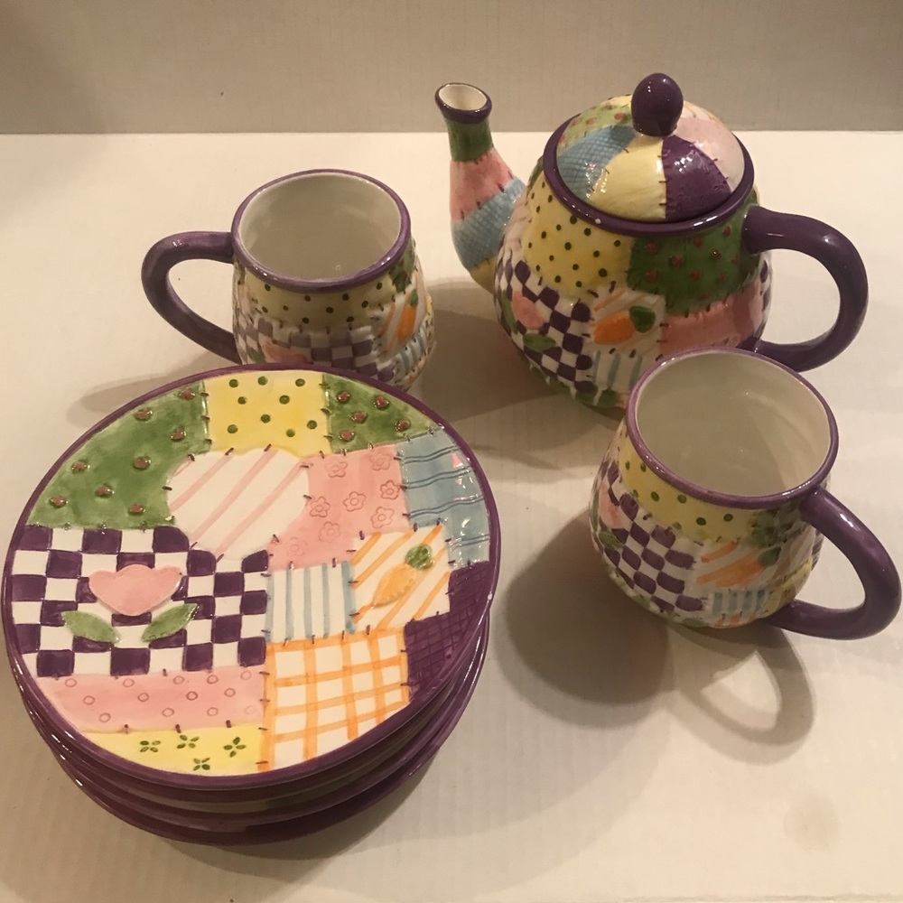 Vintage Cottontale Collection Quilt Teapot, 4 Quilt Plates And 2 Quilt C…
